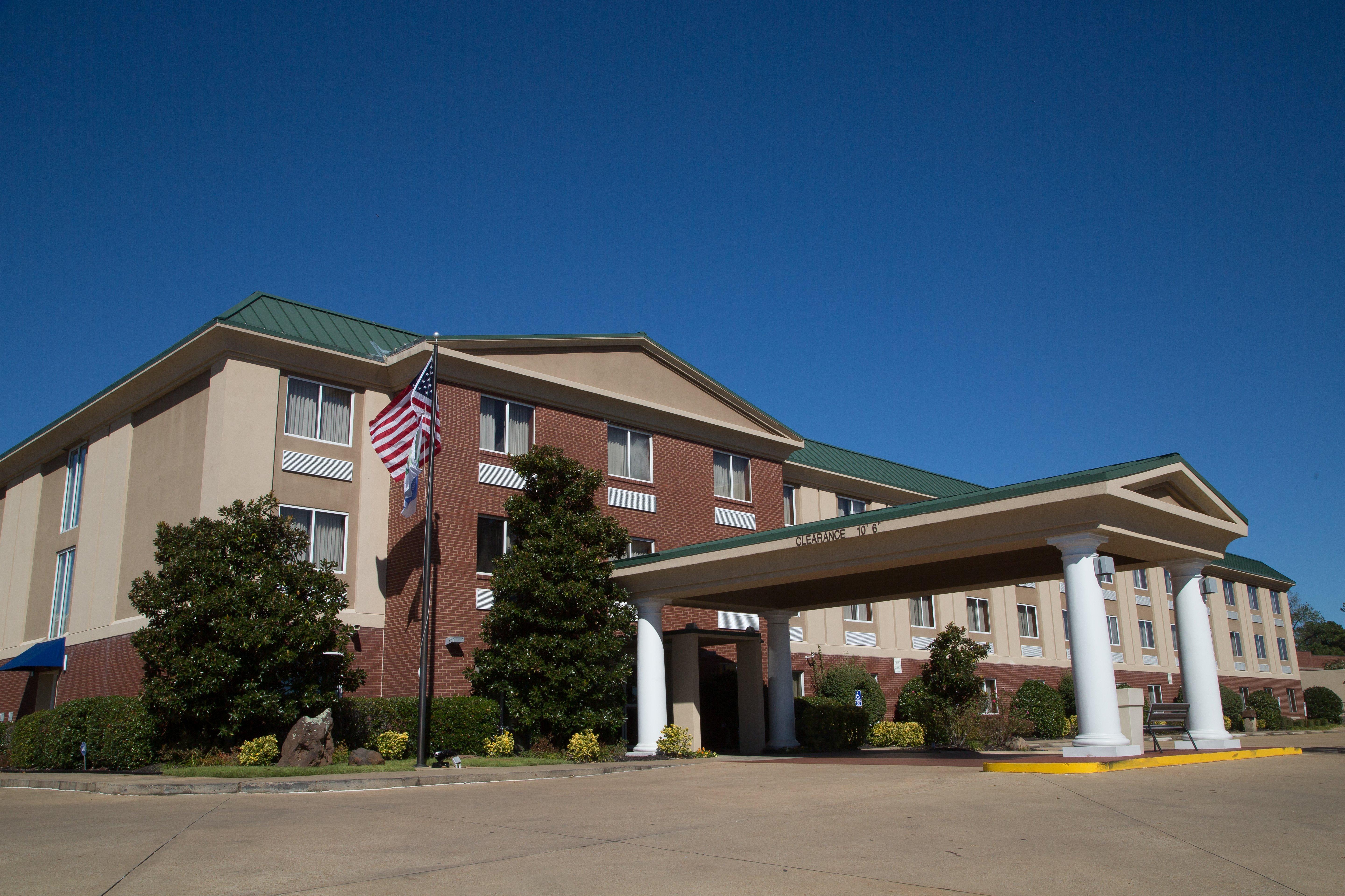 Holiday Inn Express & Suites - Oxford By Ihg Exterior photo